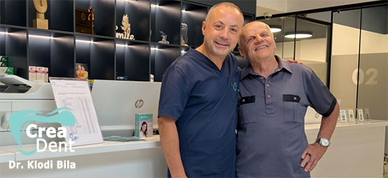 foto-ricordo-del-paziente-Rosario-con-il-dr-Klodi-Bila