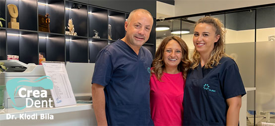 foto-ricordo-del-paziente-carmela-con-il-dr-Klodi-Bila